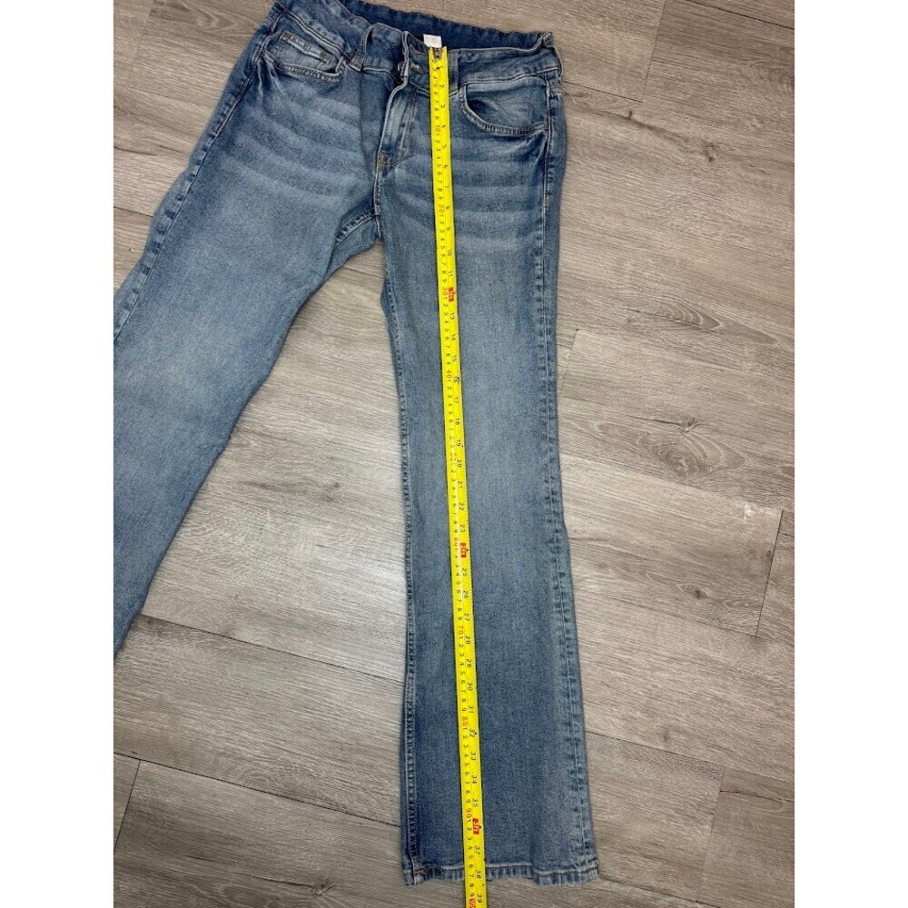 Bootcut Jeans Women’s Size 8 Light Wash Y2K Low Rise Denim - Picture 7 of 7